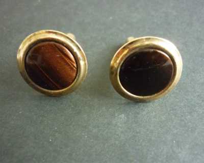 CUFFLINKS