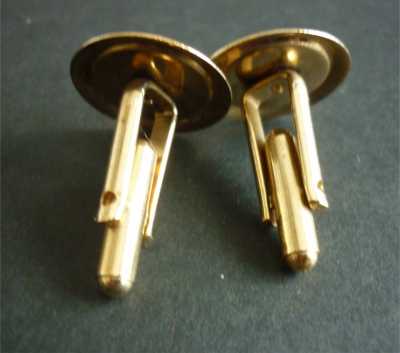 CUFFLINKS