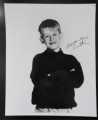 MACAULAY CULKIN FILM STAR HAND SIGNED B/W GLOSSY PHOTO 10