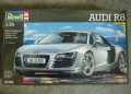 REVELL 07398 1:24 AUDI R8 WITH PAINTS SEALED BAG